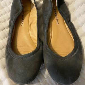 Lucky brand flats